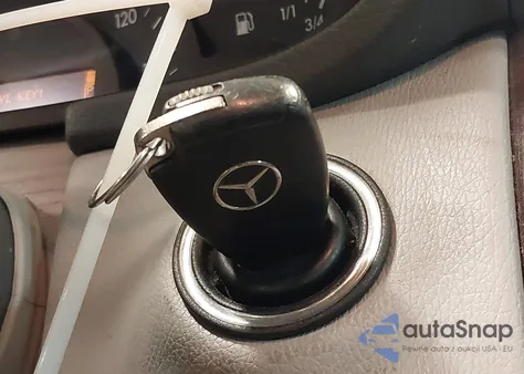 2002 Mercedes-Benz C 240 from USA, damaged, VIN WDBRF61J12E001548